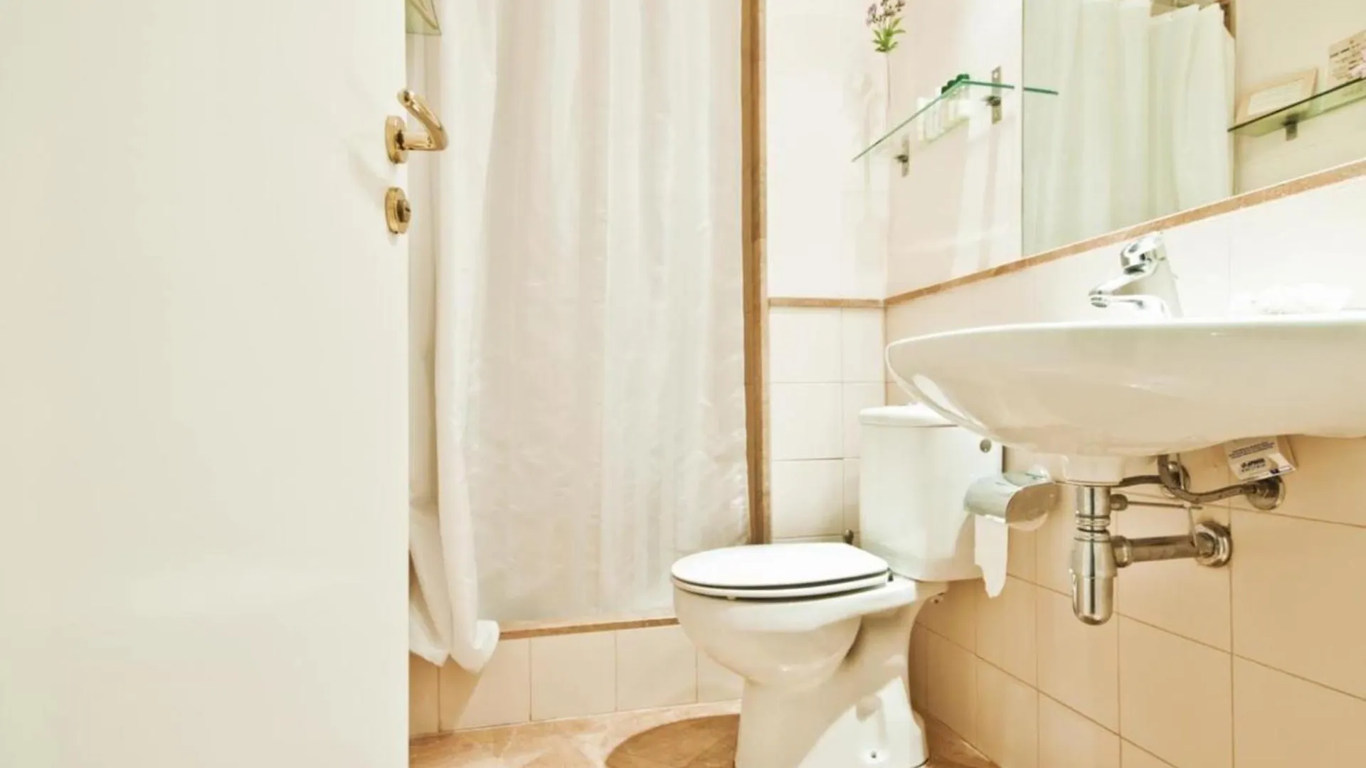 Apartment Apartamento Con 2 Dormitorios, Elegante Y Centrico En Rambla Catalunya - Es-341-2 Barcelona Spain