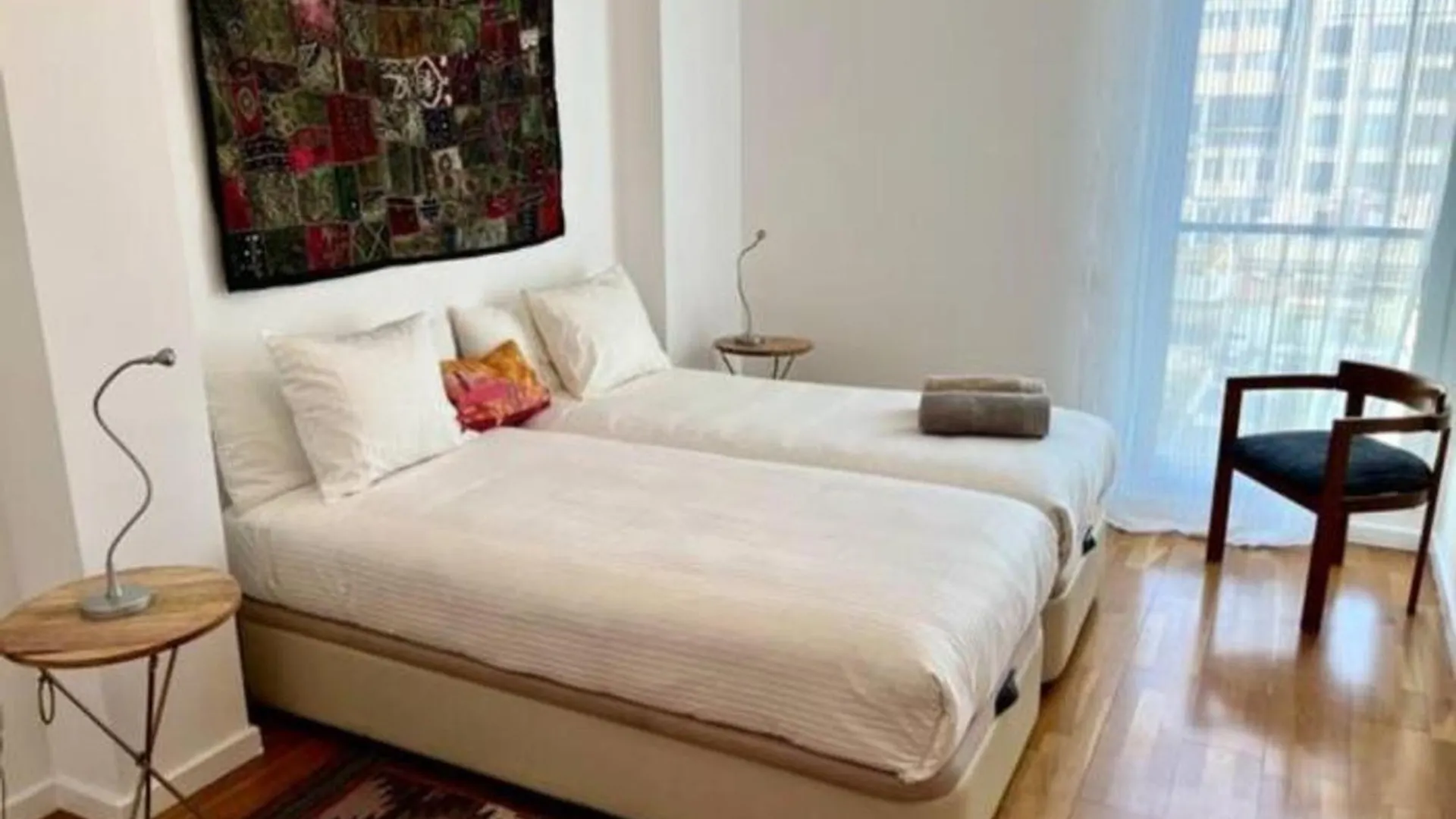 Apartamento Con 2 Dormitorios, Elegante Y Centrico En Rambla Catalunya - Es-341-2 Barcelona 0*,  Spain