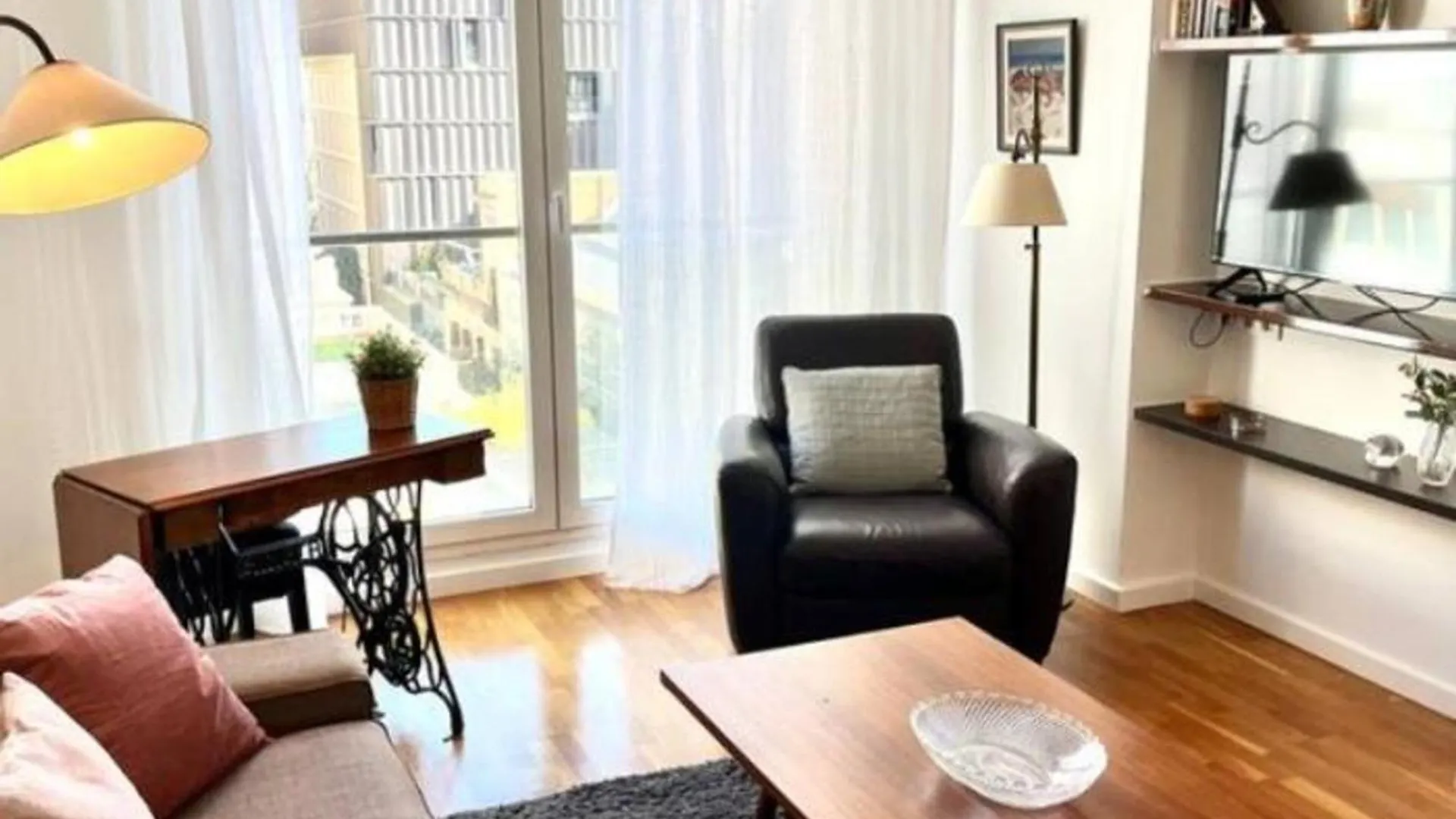 Apartamento Con 2 Dormitorios, Elegante Y Centrico En Rambla Catalunya - Es-341-2 Barcelona
